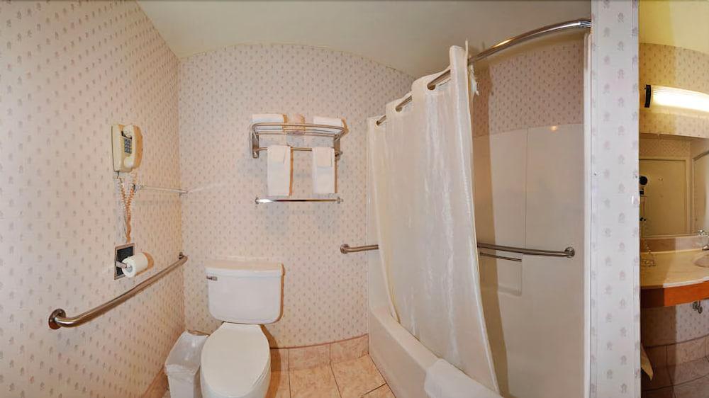 Econo Lodge Castro Valley I-580 Экстерьер фото
