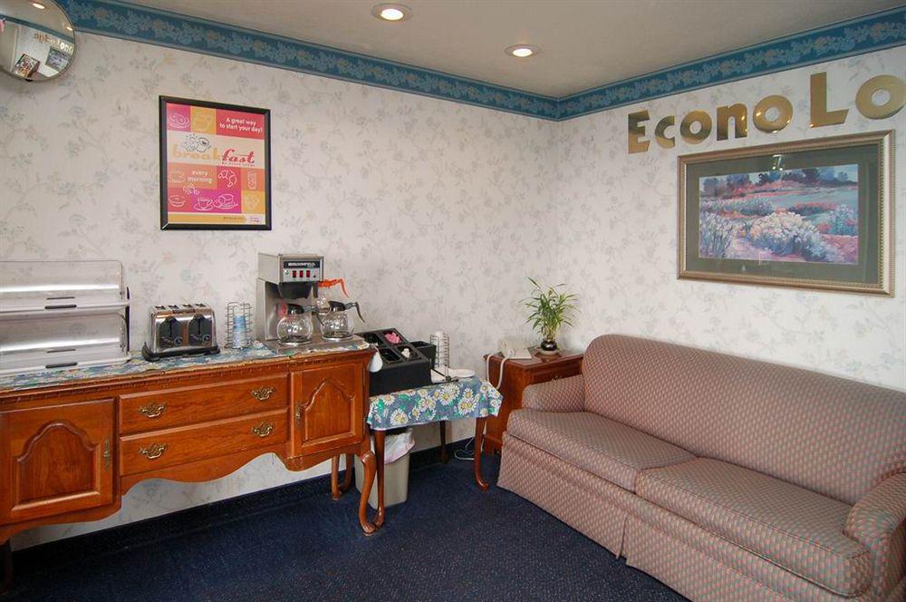 Econo Lodge Castro Valley I-580 Экстерьер фото