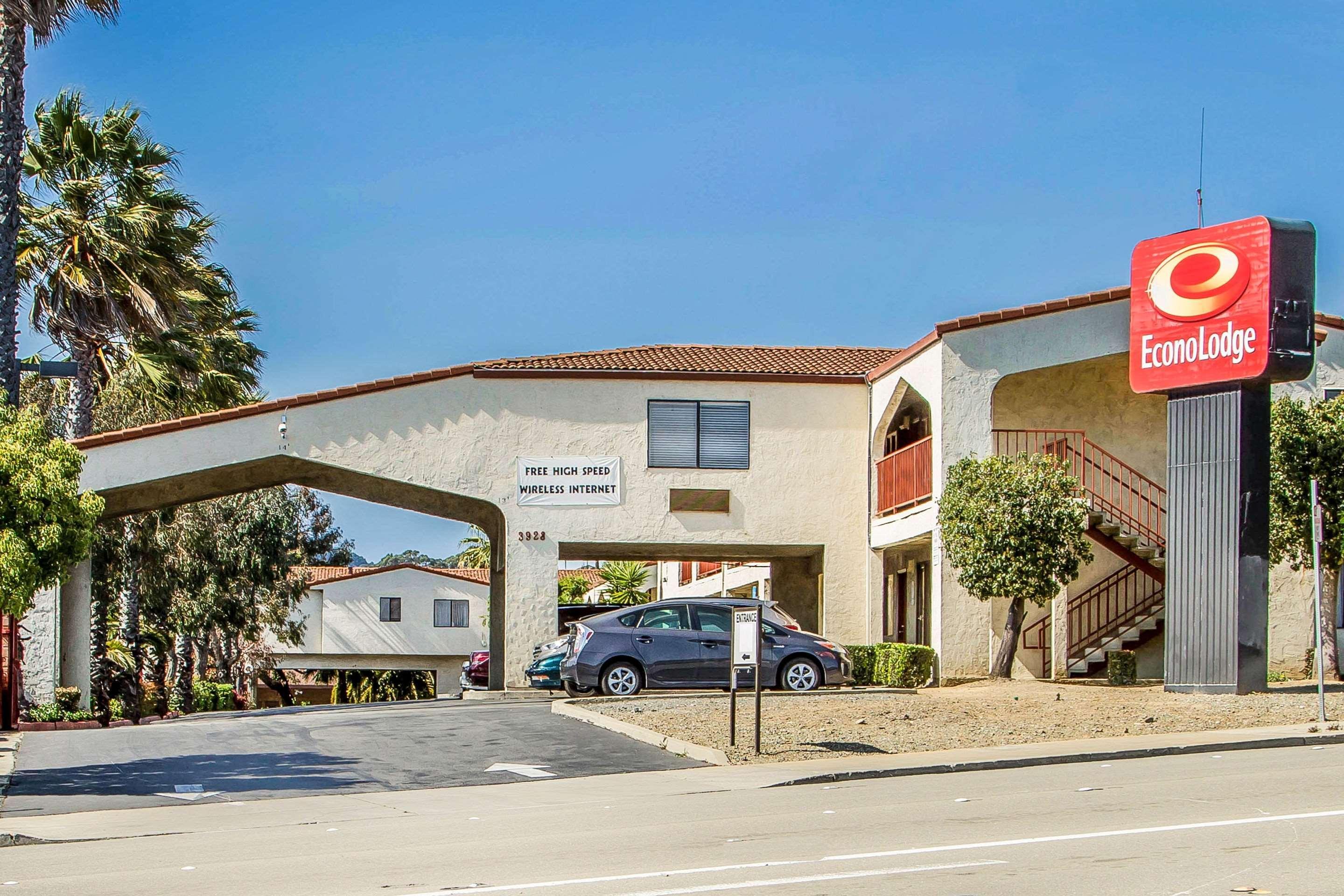 Econo Lodge Castro Valley I-580 Экстерьер фото