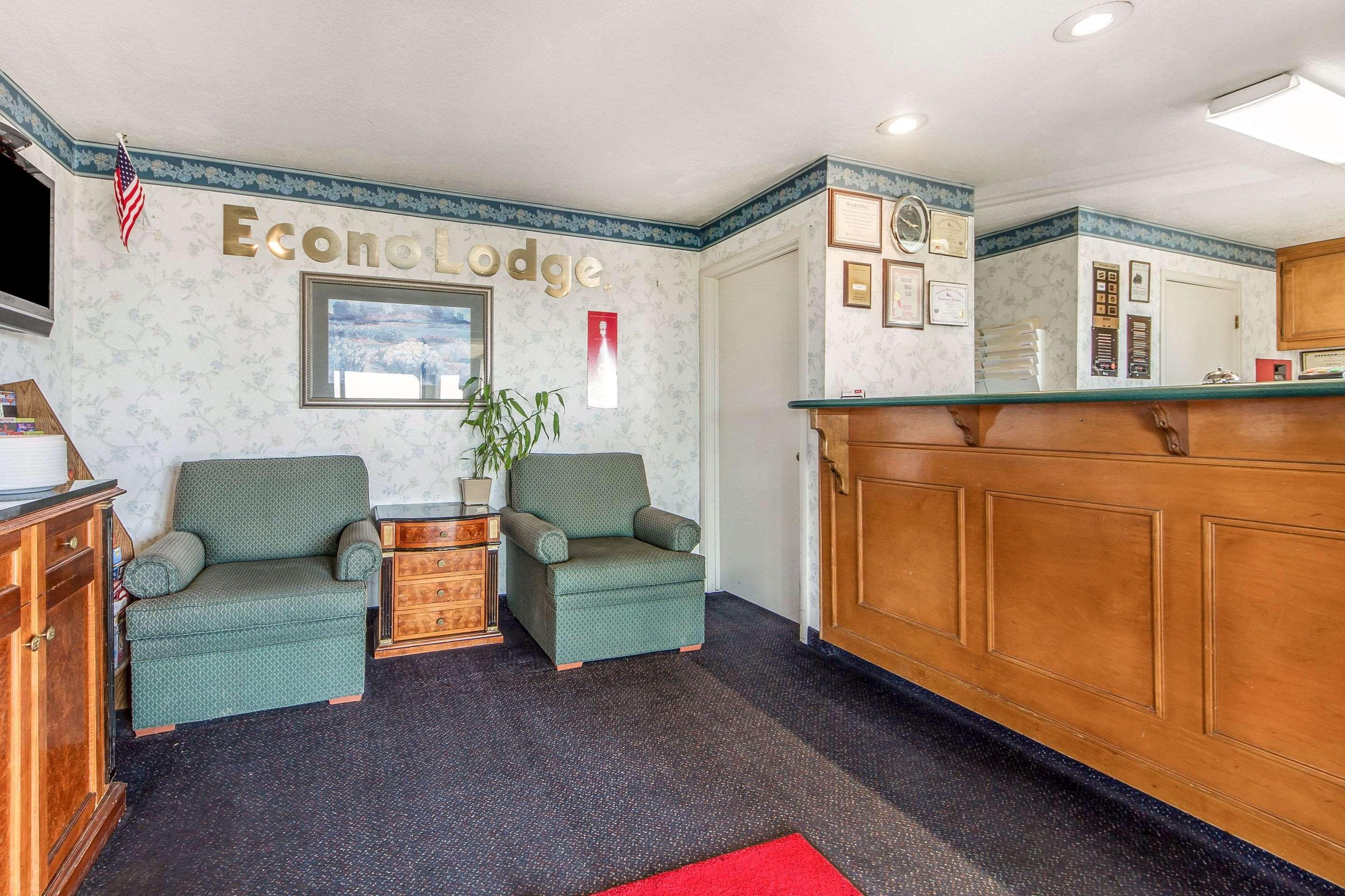 Econo Lodge Castro Valley I-580 Экстерьер фото