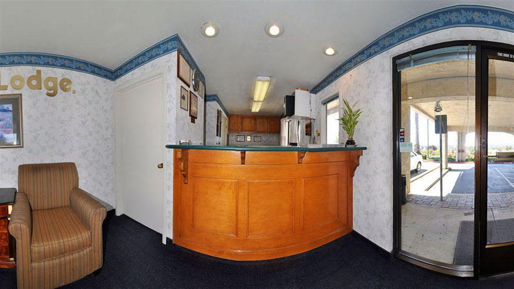 Econo Lodge Castro Valley I-580 Экстерьер фото