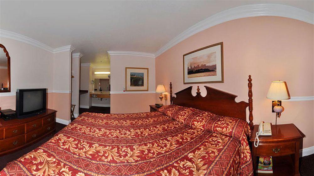 Econo Lodge Castro Valley I-580 Экстерьер фото